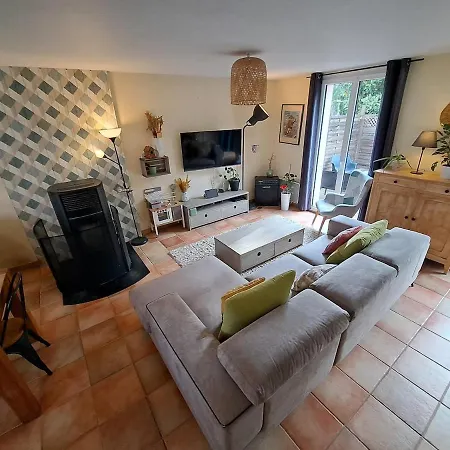 Maison Avec Grand Jardin Ludique Proche Villa